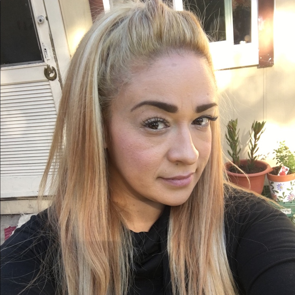 Meet your Posher, Ariana